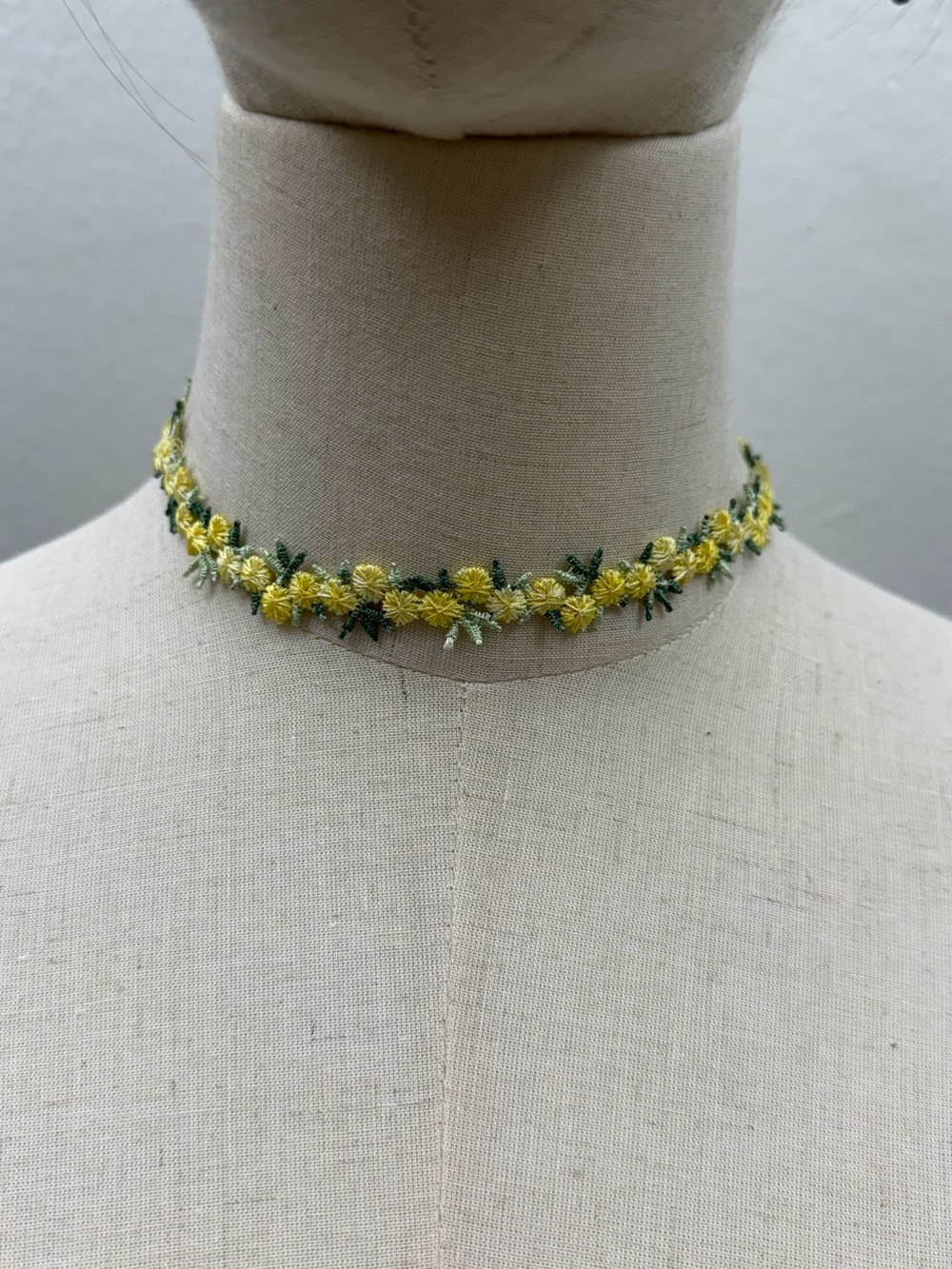 Yellow Daisy Floral Embroidered Choker Necklace Green Cottagecore Adjustable